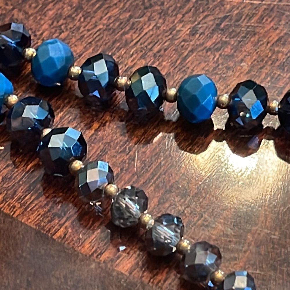 Designer Beaded Multi Color Necklace. - Picture 4 of 12